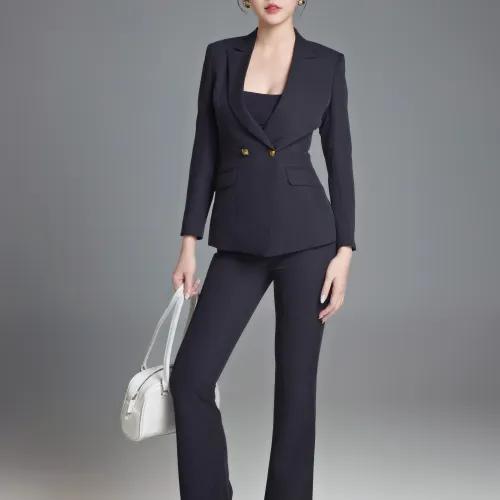 BLACK SUITS FOR WOMAN